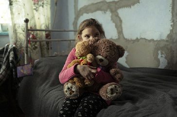 Natalka, 9 år, har flytt från kriget i Ukraina.